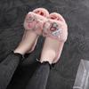 2021 Nuevas pantuflas esponjosas para mujer invierno lindas para casa antideslizantes para piso suela gruesa pantuflas de interior otoño e invierno ventas directas de fábrica