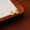 Pendientes Geométricos con Zirconia Incrustada de Aguja Plateada con Diamantes, Pendientes de Botón de Lujo Ligero con Temperamento de Gama Alta, Pendientes de Moda Populares con Sentido de Diseño y Nicho
