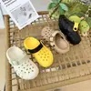 Zuecos Infantiles Sandalias de Verano para Niños Antideslizantes Transpirables Cómodas Ligeras Zapatos de Playa para Niños Mayores