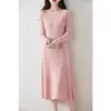 Outono e Inverno Novo Gola V Costura Central Slim Fit Suéter Feminino Manga Longa Casual Simples Vestido Tricô de Lã Pura para Mulheres