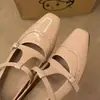Sapatos de Salto Único Bico Fino Estilo Francês com Elevação Oculta de 5cm para Mulheres, Sandálias Mary Jane Novo Design Primavera/Verão 2026