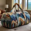 2026 Novo Modelo Transfronteiriço Estilo Pintura a Óleo Série 3 Curta Distância Portátil Acolchoada Bolsa de Viagem Multifuncional Esportiva Fitness