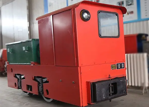 蓄电池电机车1.jpg