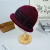 Sombreros para Mujeres Mayores para la Abuela en Otoño e Invierno Forrados de Felpa Gruesos Cálidos de Piel de Conejo Tejidos de Lana para Personas Mayores y Madres Sombreros a Prueba de Frío