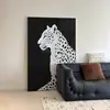 Pintura decorativa minimalista en blanco y negro de leopardo para sala de estar, sofá, pasillo, corredor y pasillo, arte con una estética de alta gama