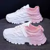 Grulla Blanca de Almohada 2026 Verano Nuevas Zapatillas de Papá para Mujer, Malla Transpirable Suela Gruesa Versátiles Planas Casuales Deportivas para Correr