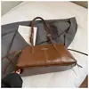 Bolso Retro para Viajes al Trabajo Estilo Coreano Bolso de Mujer Moda Otoño e Invierno 2025 Bolso de Hombro Simple Bolso Casual de Axila
