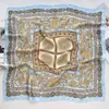 Lenço Quadrado Pequeno Estampado com Escultura Vintage Feminino Primavera e Outono Novo para o Dia a Dia Lenço Versátil Gravata Decoração de Bolsa