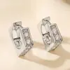Pendientes Geométricos Aogu Moda Transfronteriza Lujo Ligero Chapado en Cobre Oro de 18 Quilates Circonita Diseño con Sentido para Mujer Pendientes de Gama Alta de Nicho Nuevos
