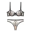 Nuevo Sujetador de Encaje Bordado Sexy Francés Ropa Interior Taza Delgada Mostrando Pechos Grandes Mujeres Pequeñas Push-Up Sujetador Cómodo