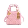 Bolso de Princesa Diana Bordado de Alta Gama, Bolso de Mujer, Nuevo Bolso de Mano con Pañuelo de Seda de Moda, Bolso Bandolera de Hombro Moderno y Elegante
