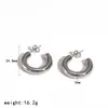 Aretes Liquan de acero inoxidable con baño de oro de 18k, simples y elegantes, tachuelas lisas en forma de C de acero de titanio que no se decoloran