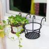 Fornecimento direto da fábrica suporte de flores de varanda de ferro para pendurar, suporte para vasos de flores de parapeito, suporte para flores de rabanete verde, suporte de armazenamento interno