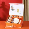 Pequeño Juego de Vajilla Cerámica Lucky Platos y Platos Caja de Regalo Evento de Venta Inmobiliaria Tazón de Arroz para el Hogar