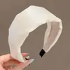 Faixa de cabeça acetinada estilo coreano de aba larga para mulheres, novo modelo 2026, adequada para uso diário, tiara de coroa alta, prendedor de cabelo para lavar o rosto