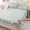 2026 Novo Modelo Classe A Grau Materno e Infantil Estilo Coreano Renda Floral Conjunto de Três Peças e Conjunto de Quatro Peças Lençol de Cama