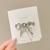 Presilhas de cabelo de alta qualidade, estilo coreano, nicho, para mulheres, doces e de luxo leve, estilosas e versáteis, presilhas laterais sem costura para franja