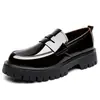 Botas Martin casuales de punta redonda, que aumentan la altura, estilo británico, corte bajo, transpirables, ropa de trabajo juvenil para hombre, zapatos de vestir modernos estilo coreano, antideslizantes