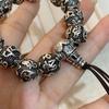 Pulsera antigua de plata de seis caracteres del Tíbet en Sánscrito para hombres y mujeres, pulsera de mano de cuentas redondas de loto retro, cuentas de Buda, accesorios de moda nacional literaria