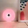 Lámpara de pared para dormitorio estilo ins de dona transfronteriza, lámpara de mesita de noche moderna minimalista, luz ambiental decorativa controlada por tacto, directo del fabricante