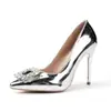 Saltos Altos, Saltos Agulha, Sapatilhas Elegantes de Luxo Femininas, Novo Estilo Primavera 2025, Fivela Quadrada com Strass, Saltos Prateados de Tamanho Grande