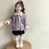 Jaqueta de Lã de Cordeiro Roxa com Gola de Veludo Estilo Coreano para Meninas Outono/Inverno 2026 Nova Moda Infantil Top para Menininha