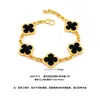 Pulsera de trébol de cuatro hojas ampliado de 17 mm chapada en oro vietnamita para mujer, lujo ligero con un toque de alta gama, diseño de nicho, joyería de trébol de cinco hojas de la suerte