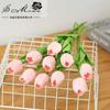 Quente Quente Curto PU Tulipa Enfeites Criativos Flor de Mão Fornecimento Direto de Fábrica Planta Flor de Seda Flor Artificial Planta Verde Artificial
