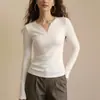 Camiseta de punto elegante y versátil con cuello en V, corte regular para mujer, perfecta para primavera y otoño, estiliza y favorece, de manga larga, ideal como capa interior o como un top de moda