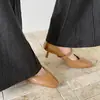 Zapatos Mary Jane estables y seguros de piel de vaca, colección otoño 2026, con tacón medio delgado, punta cuadrada, piel genuina, hebilla de una sola correa, adecuados para ir al trabajo, zapatos de mujer