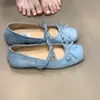 Sapatos Casuais Femininos de Bico Quadrado Slip-On para o Início da Primavera, Estilo Francês, com Elevação de Altura e Bico Baixo, para Combinar com Saias, Novo Modelo Verão 2026