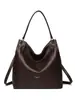 Bolsa Feminina Estilo Novo Outono 2026 Crossbody de Couro Macio Grande Capacidade Bolsa para Mãe Bolsa de Ombro Único Transversal Fashion