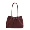 Bolso de Mano Retro de Ante para Mujer 2025 Nuevo Bolso de Hombro de Gran Capacidad para Viajes de Negocios Bolso de Mano Versátil de Alta Gama