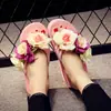 Sandalias de verano estilo coreano con flores para mujer, plataforma con tacón de pastel, zapatos de mujer para playa, sandalias antideslizantes resistentes al desgaste