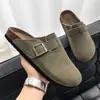 Zuecos de corcho Birkenstock, sandalias casuales tipo slip-on para la playa, zapatos cerrados de suela blanda, zapatos cómodos para el commute al aire libre.