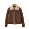 Ropa Nueva para Mujer de Otoño e Invierno 2025 Europea y Americana Transfronteriza, Chaqueta Casual de Moda de Gama Alta con Integración de Cuero y Piel para Mujer