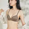Ropa interior para mujer transfronteriza, brillante, sin costuras, sexy, sin varillas, fina, fresca, soporte suave, sujetador push-up anti-caída