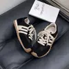 Tênis retrô da moda com estampa de leopardo Forrest Gump para mulheres, novo estilo outono 2026, tênis de treino casual versátil em bloco de cores Maillard alemão