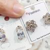 Pendientes coreanos de circonitas microincrustadas de moda llenos de flores de circonita, pendientes geométricos exquisitos, una tarjeta más que un par de pendientes de cabello mixto.