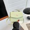 Bolsas de Alta Qualidade para Mulheres 2025 Nova Moda Popular Cor Pura Bolsa Versátil de Mão Bolsa Transversal de Ombro Único Bolsa Quadrada Pequena