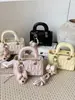Bolso de mujer bordado de nicho de comercio exterior 2026 nuevo estilo de moda bolso cruzado versátil bolso de mano verano Bolso tote pequeño Lady Dior