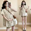 Maternidad 2025 Verano Nuevo Camisa Top de Muñeca Bordada con Lazo Reductora de Edad Pantalones Cortos para Barriga Conjunto de Dos Piezas