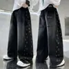 Calças de menino primavera e outono 2026 novo estilo, jeans retos casuais para menino grande para o outono, jeans infantis estilosos e descolados