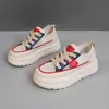 [Personalizado] Kt275-1 Novo 2025 Primavera e Verão Sapatos Casuais Femininos Cano Baixo Sola Grossa Simples Aumento de Altura Faculdade Prancha