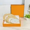 Juego de Platos de Porcelana Hueso de Carruaje Tirado por Caballos Estilo Europeo Lujo Ligero, Platos de Cena Estilo Occidental, Platos para Filete de Uso Doméstico, Platos Decorativos Suaves para Inauguración de Casa, Venta al por Mayor