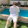 Directamente del fabricante: Camisa de Manga Corta con Mariposas para Hombre, Atuendo de Verano para Peluquero, Estilo Americano de Nicho Inspirado en Diseñador, Fresca y Elegante