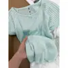 Camiseta de punto de manga corta con textura calada 'Ola de Menta de Verano' para Mujer, Camiseta Base Coreana de Nicho