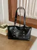 Bolso Retro de Gran Capacidad Transfronterizo para Mujer Nuevo 2026 Bolso de Hombro Único de Alta Gama Bolso Tote Trendy para el Viaje Diario de la Mujer