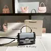 Una generación de bolsos pequeños de lujo ligero de nicho de alta gama 2024 nuevo bolso de mano de moda bolso de hombro bandolera venta al por mayor