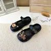Tamancos de Ballet Estampa de Leopardo Meninas Gatinha Gato 2026 Verão Novos Sandálias Infantis Meninas Princesa Mary Jane Sapatos de Praia